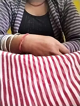 Snapshot of Gopika_Dudi chatting on February 20, 1:46 am Gopika Dudi online show from February 20, 1:46 am