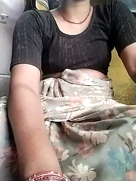 Snapshot of Gopika_Dudi chatting on March 1, 7:43 am Gopika Dudi online show from March 1, 7:43 am