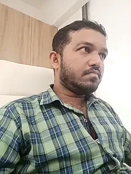 VJ17 online show from September 23, 5:32 am