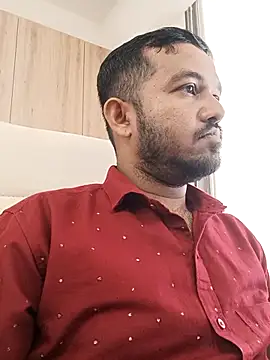 VJ17 online show from October 8, 6:33 am