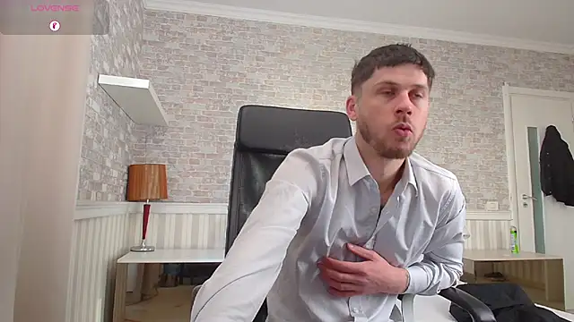 JonahShaw online show from April 27, 4:32 am