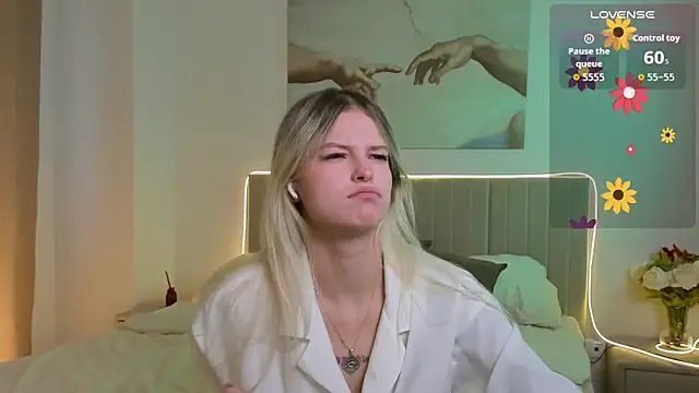 Lisa Blossom online show from September 20, 6:03 am