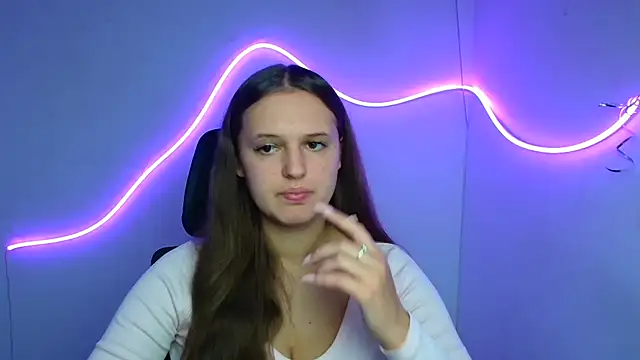 Aurora White online show from September 27, 11:15 am