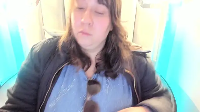 Snapshot of _Emily_rosee_ chatting on September 19, 11:11 am Emily rosee online show from September 19, 11:11 am