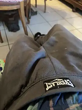 piacentino69 online show from October 11, 9:52 am