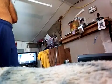 Southerngent1979 online show from October 25, 6:46 pm