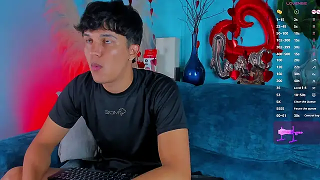 Leo Savage  online show from February 7, 4:16 am