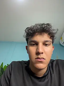 Leo Savage  online show from March 15, 3:01 am