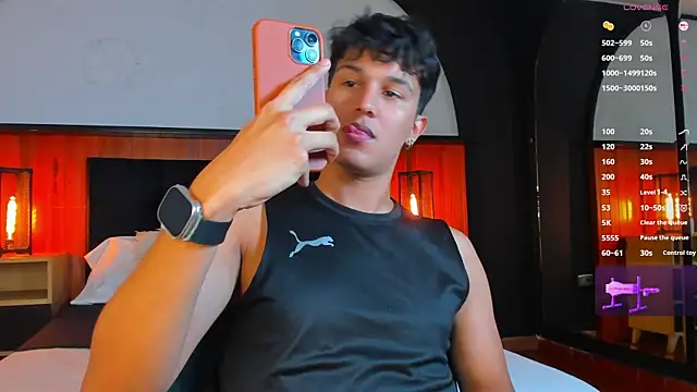 Leo Savage  online show from April 29, 3:54 am