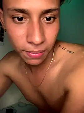 Patrick Hott  online show from October 28, 2:15 am