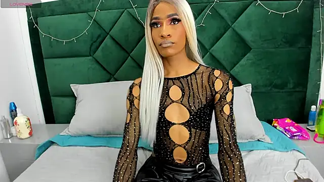 Snapshot of Keycesex chatting on December 16, 4:45 pm Keycesex online show from December 16, 4:45 pm