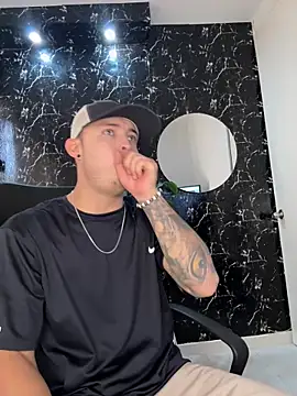 Alexander ferre online show from January 7, 1:46 pm