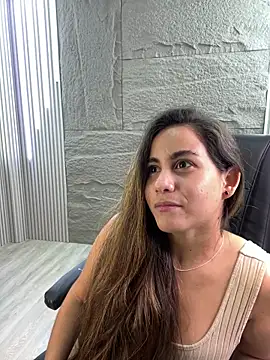 Snapshot of CamileX chatting on October 1, 1:39 pm CamileX online show from October 1, 1:39 pm