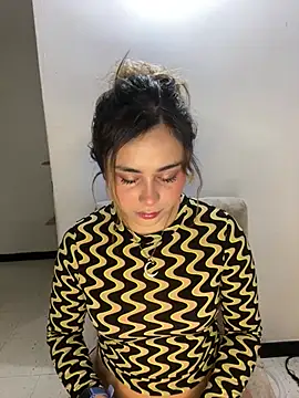 MorganHot0809 online show from March 14, 5:24 am