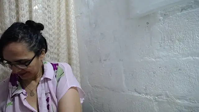 gabbyparker  online show from October 11, 10:47 am