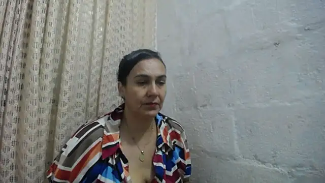 gabbyparker  online show from March 20, 9:47 am