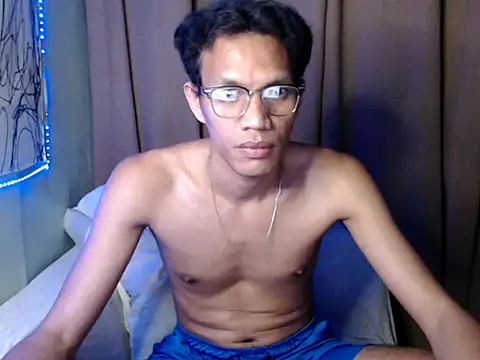 fantasy davidxx online show from October 3, 11:07 am