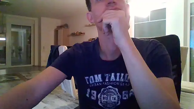 Snapshot of Trockenbau chatting on October 1, 1:17 pm Trockenbau online show from October 1, 1:17 pm