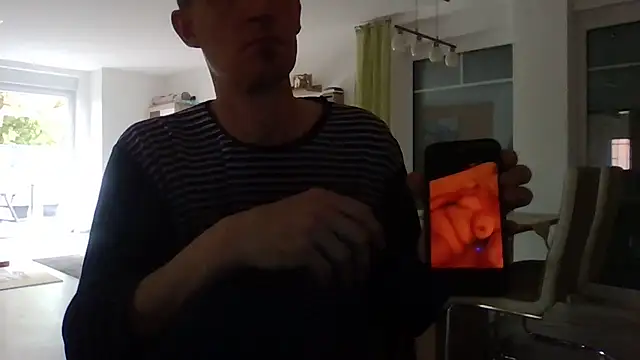 Snapshot of Trockenbau chatting on May 14, 8:32 am Trockenbau online show from May 14, 8:32 am