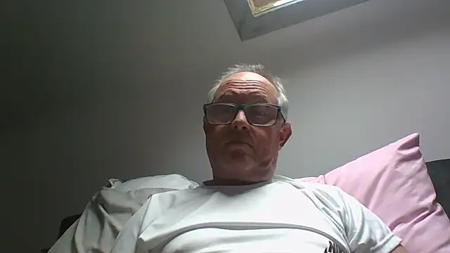 naughtygrandad1 online show from May 7, 5:51 pm