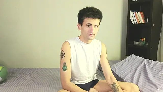 saintlauren1 online show from October 5, 6:56 am