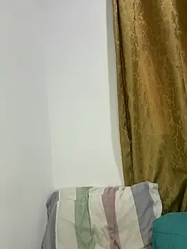 Snapshot of Rouse69_ chatting on March 19, 10:58 pm Rouse69 online show from March 19, 10:58 pm