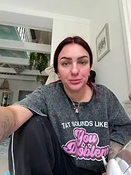 OliviaaFischer online show from April 1, 1:34 pm