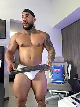 Snapshot of Andrew_Johnnson chatting on February 24, 5:22 pm Andrew Johnnson online show from February 24, 5:22 pm