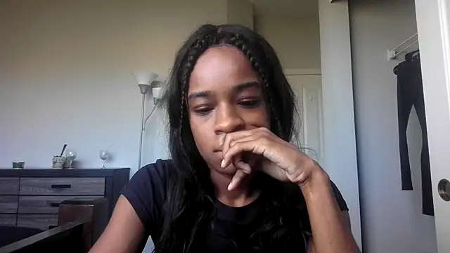 Snapshot of Marlowlovee chatting on September 14, 5:01 pm Marlowlovee online show from September 14, 5:01 pm