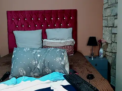 EmmyLove1 online show from September 26, 9:08 pm