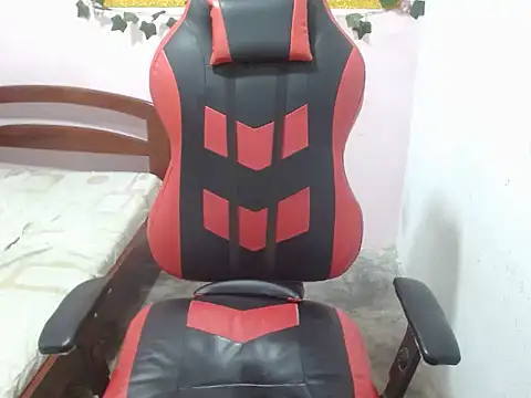 Paola 2105 online show from October 30, 1:07 am