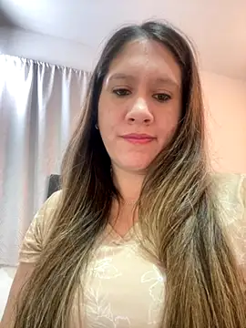 emma hot2006 online show from October 22, 4:18 pm