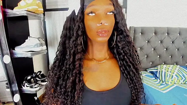 Sara hot12112 online show from November 9, 7:50 am