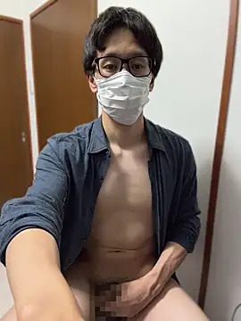 Snapshot of gHayato chatting on May 19, 2:23 pm gHayato online show from May 19, 2:23 pm