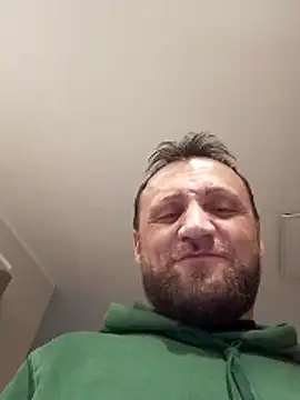 Snapshot of diorjador chatting on February 15, 8:02 am diorjador online show from February 15, 8:02 am