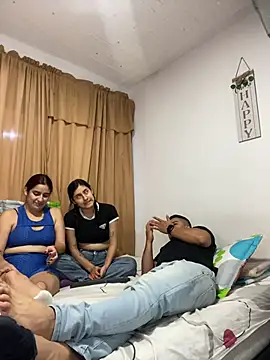 miaftmax online show from February 7, 7:28 pm