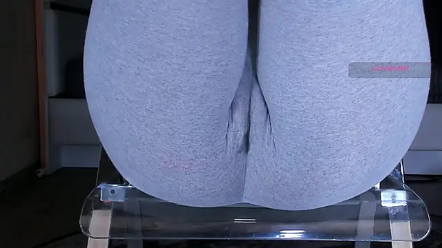 Cameltoe squirt inPants online show from April 23, 8:35 am