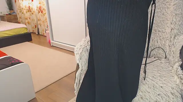 merlyn4 online show from February 7, 11:56 am