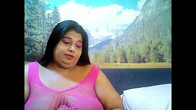 indianhoney694u online show from September 23, 5:21 am