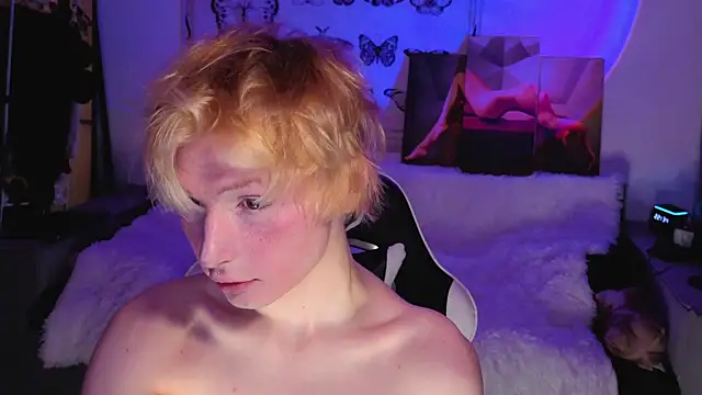 Your avatar online show from November 13, 7:35 pm