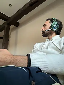 SergioGarcia93 online show from November 8, 3:23 pm