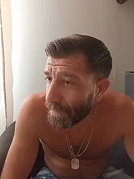 Alexdaniel89 online show from August 5, 11:35 am