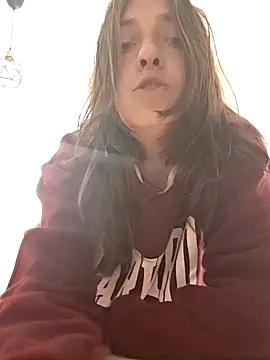 Snapshot of DaisyDea chatting on December 1, 9:58 am DaisyDea online show from December 1, 9:58 am