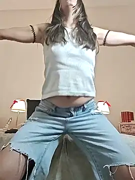 Snapshot of DaisyDea chatting on January 16, 3:16 pm DaisyDea online show from January 16, 3:16 pm