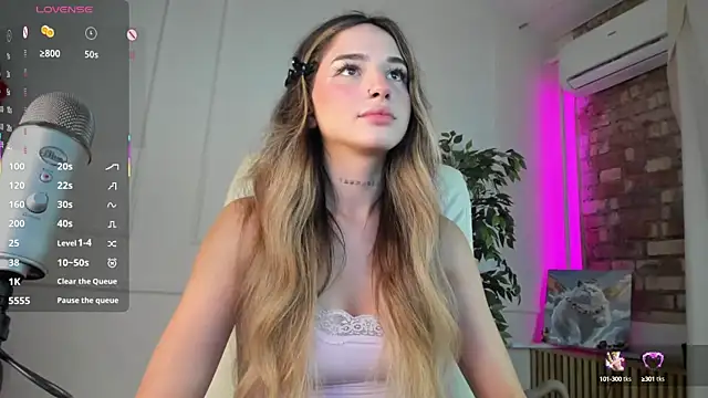 Blessed Molly online show from September 28, 7:03 am