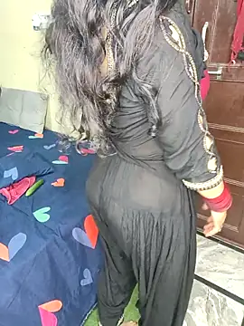 Snapshot of PRIYA_22 chatting on October 12, 3:49 am PRIYA 22 online show from October 12, 3:49 am