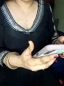 Snapshot of PRIYA_22 chatting on October 15, 12:55 am PRIYA 22 online show from October 15, 12:55 am