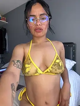 Melissa coch online show from February 16, 3:52 pm