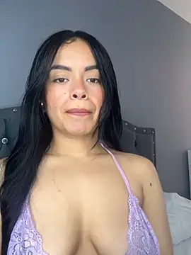 Melissa coch online show from May 6, 3:50 pm