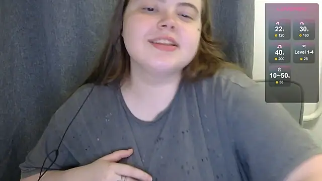 Snapshot of brattyprincessemma chatting on July 24, 8:07 pm brattyprincessemma online show from July 24, 8:07 pm